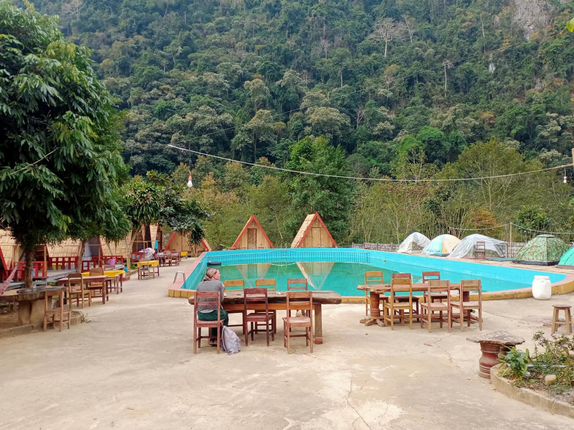 Campingsite Swimming Pool Ban Nongkham Buitenkant foto