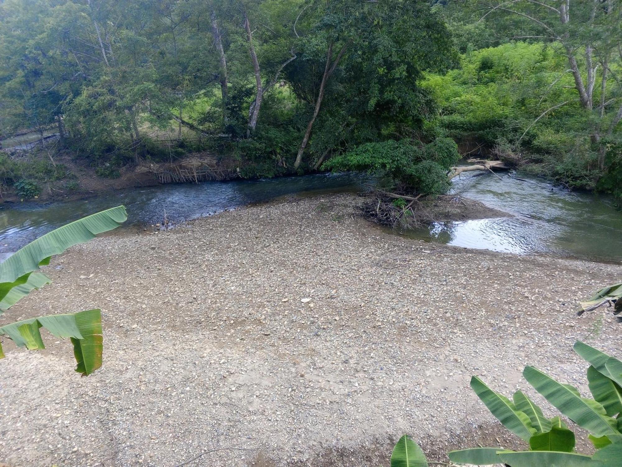 Campingsite Swimming Pool Ban Nongkham Buitenkant foto